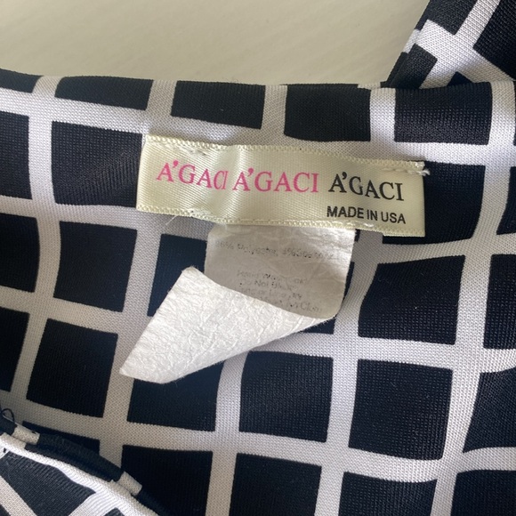 A’gaci black and white crop top - Picture 4 of 5